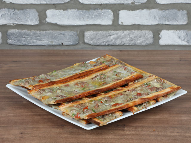 Karışık Konya Böreği Tek Porsiyon